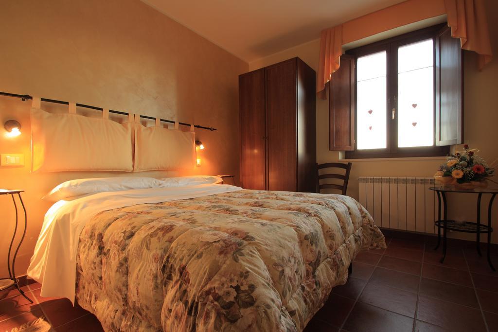 Hotel La Candeletta Santo Stefano Di Sessanio Camera foto