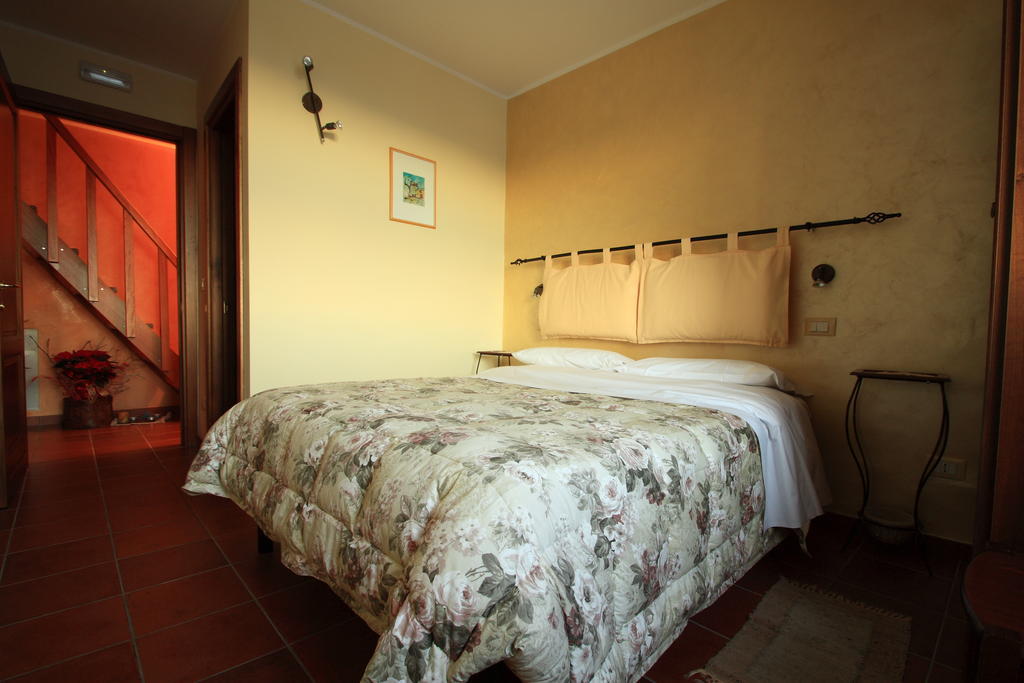 Hotel La Candeletta Santo Stefano Di Sessanio Camera foto